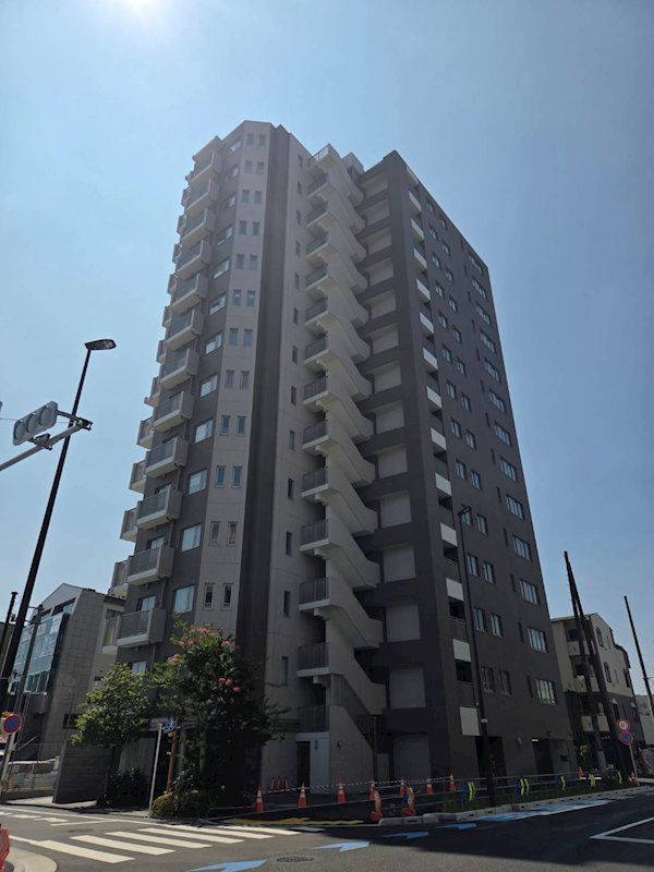 建物外観　調布駅徒歩3分の好立地！