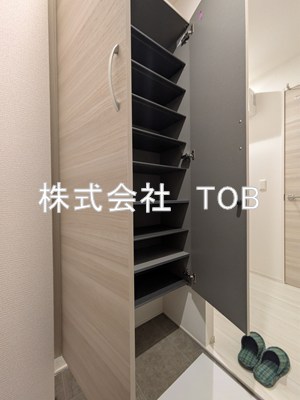 玄関　シューズボックス