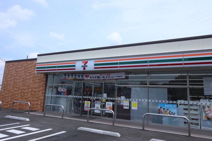 コンビニ　セブンイレブン 稲城南多摩北口店（コンビニ）まで278m
