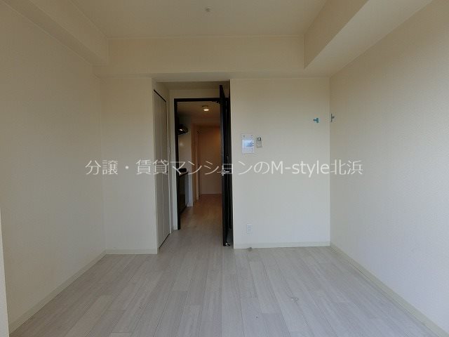 セオリー大阪フルールの居間写真