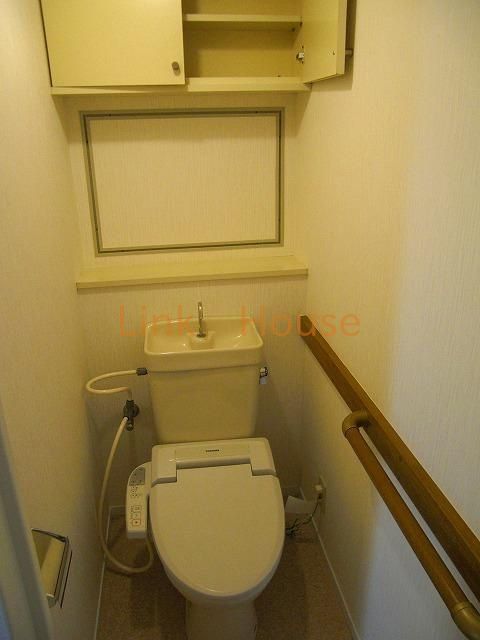 京成金町線 柴又駅 徒歩7分 5階建 築42年のトイレ写真