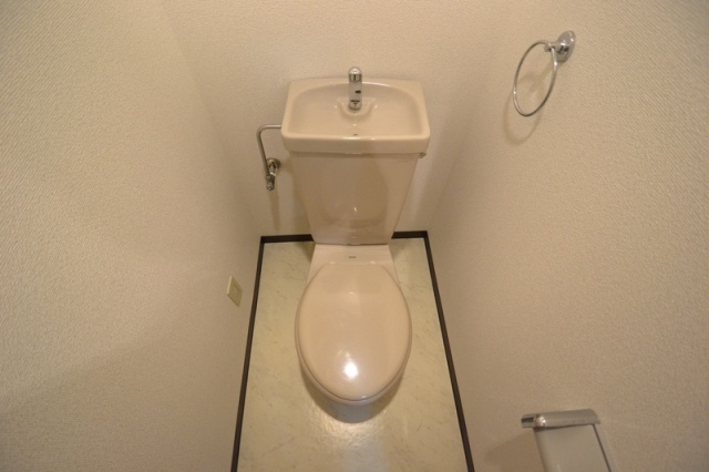 ワコーレ新神戸ステージのトイレ写真