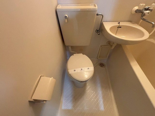 トイレ　別号室の写真