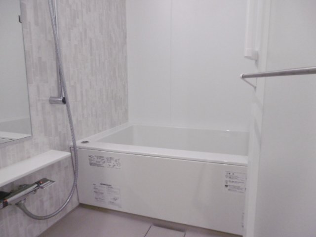 バス・シャワールーム　バス※別部屋参考写真