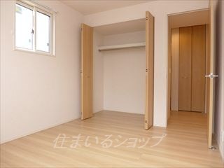 その他　クローゼット