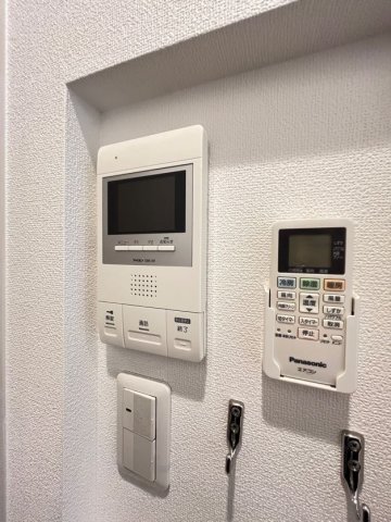 セキュリティ　モニター付きインターホンです