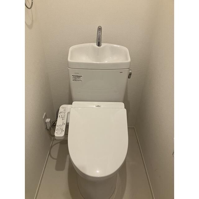トイレ　落ち着いたトイレです