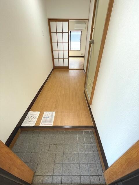 ＪＲ山手線 大崎駅 徒歩7分 2階建 築38年の玄関写真