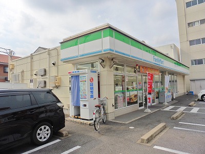 コンビニ　ファミリーマート 知立駅南店（コンビニ）まで502m