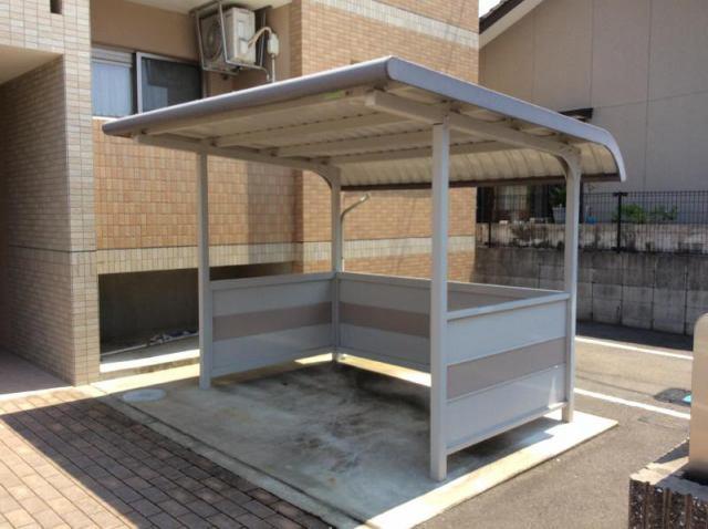 その他　ユーミー恒久南の屋根付き駐輪場です。