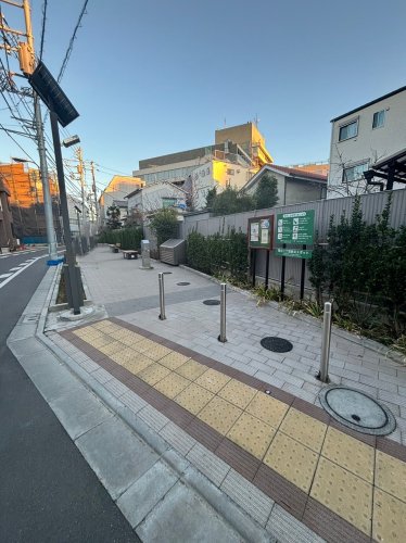 公園　荒川二丁目防災スポット（公園）まで186m