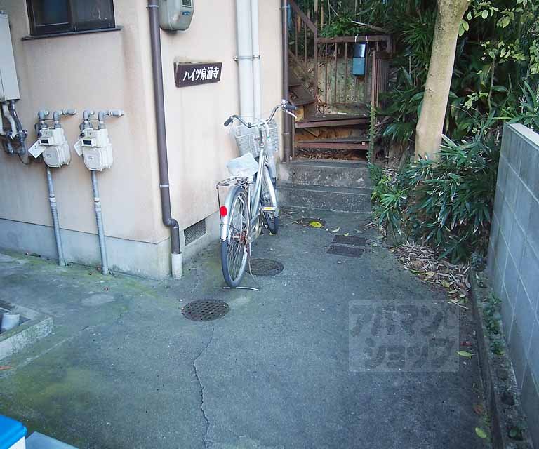 ハイツ泉涌寺の外観写真