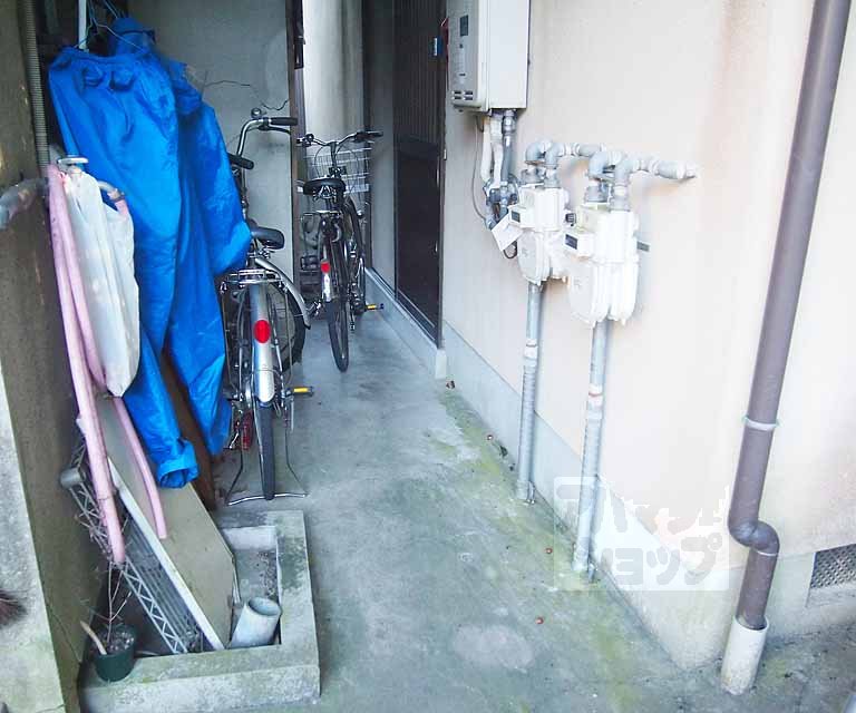 ハイツ泉涌寺の外観写真