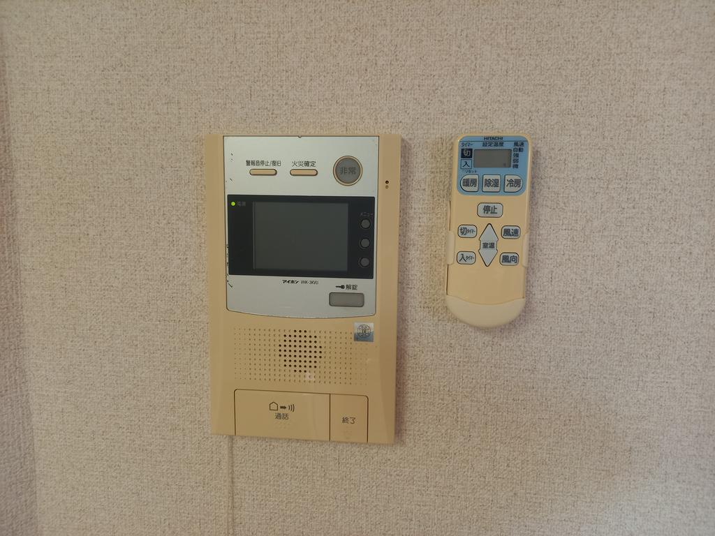 セキュリティ　モニター付きインターフォン