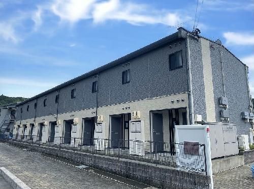 浜松市天竜区二俣町阿蔵のアパートの建物外観