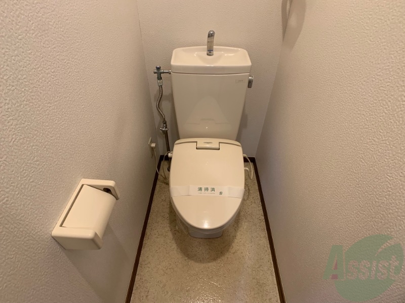 トイレ　トイレになります。バストイレ別なので嬉しいですよね！