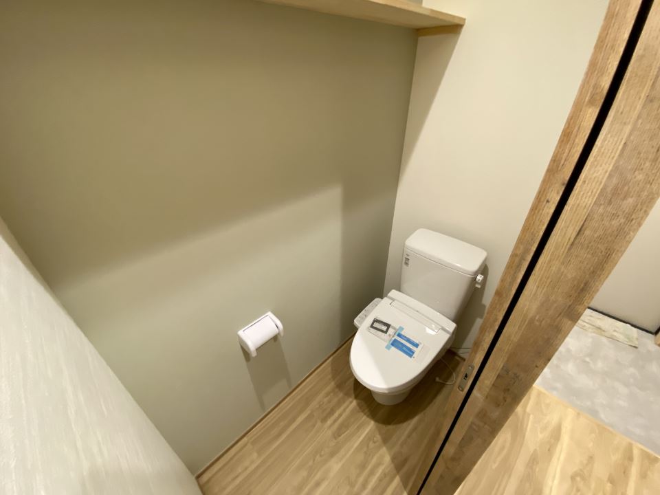 【アパートメント新照院のトイレ】