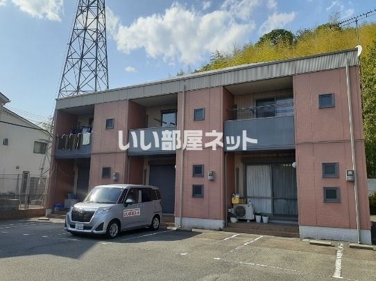 モンテローザの建物外観