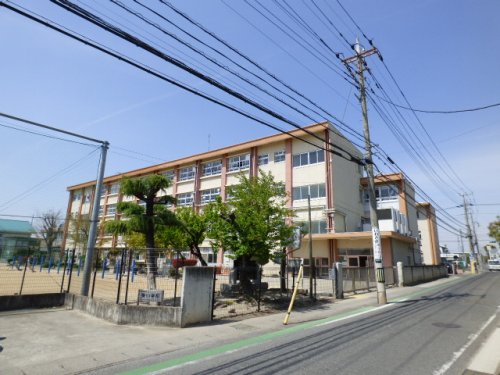 小学校　前橋市立東小学校（小学校）まで289m
