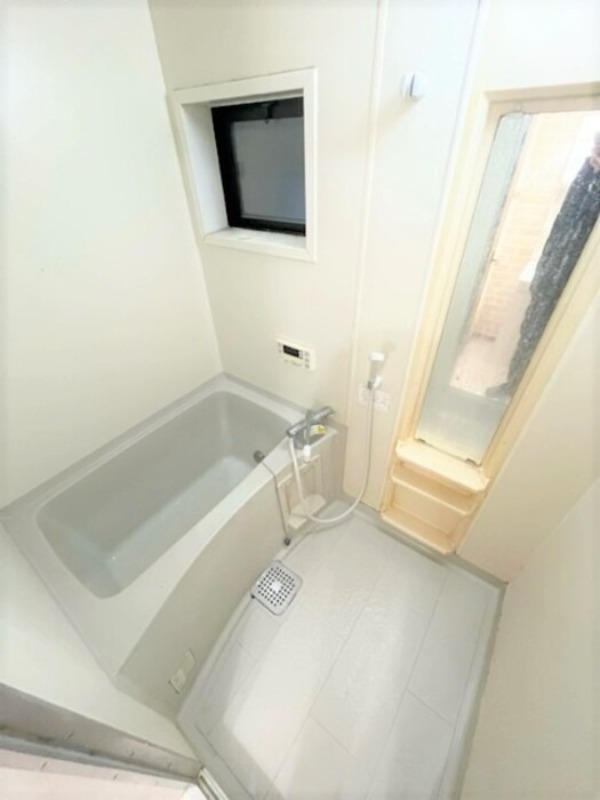 バス・シャワールーム　図面と現状に相違がある場合には現状を優先