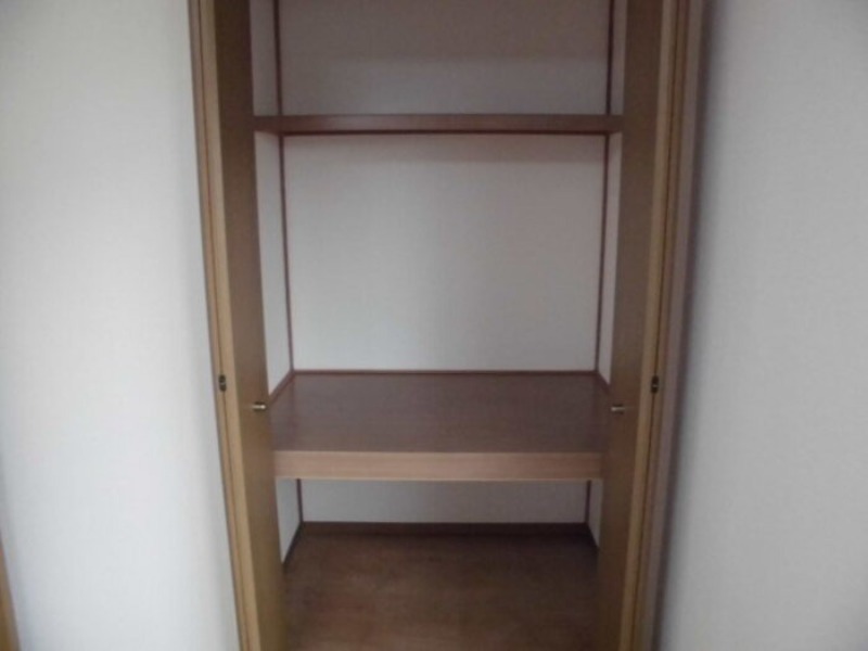 収納　図面と現状に相違がある場合には現状を優先