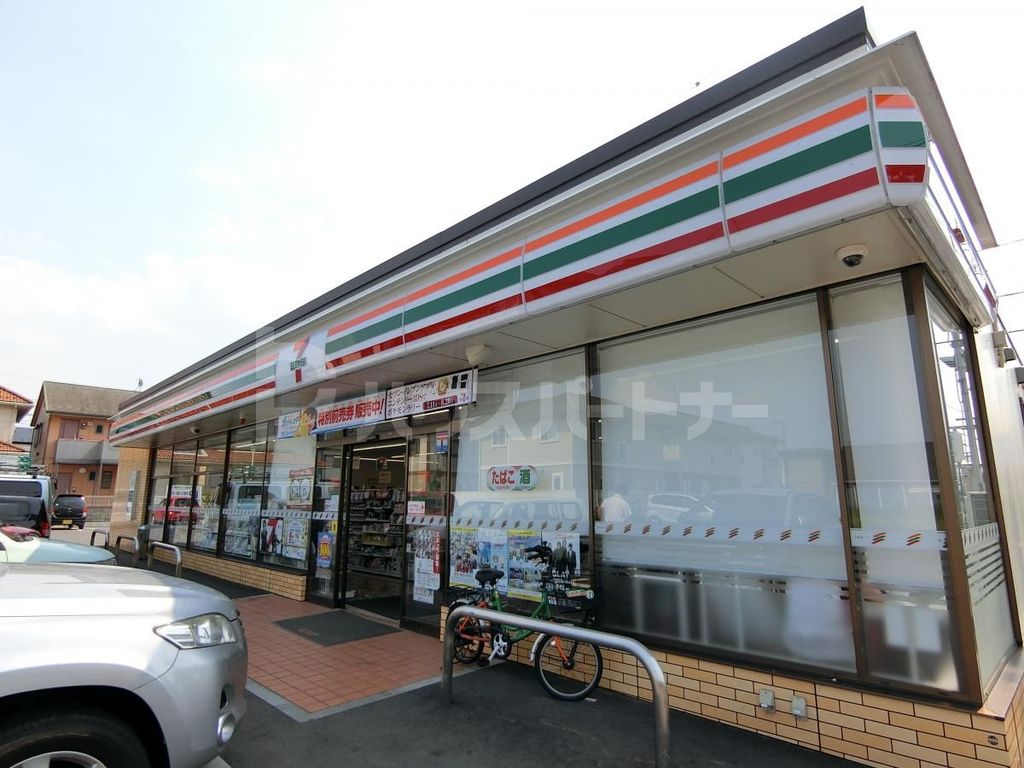 コンビニ　セブンイレブン越谷千間台西2丁目店（コンビニ）まで600m