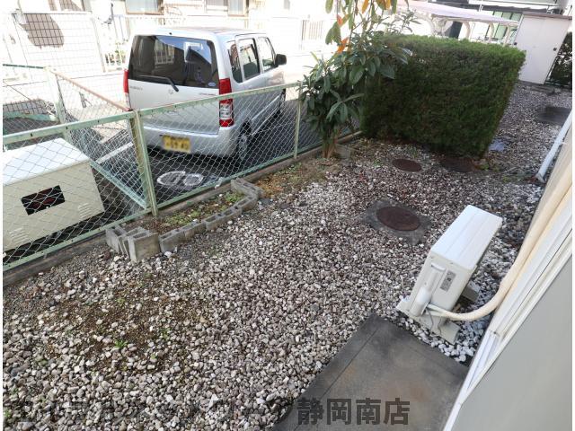 庭　お庭も活用できます