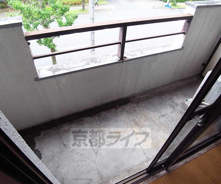 バルコニー　南向きです