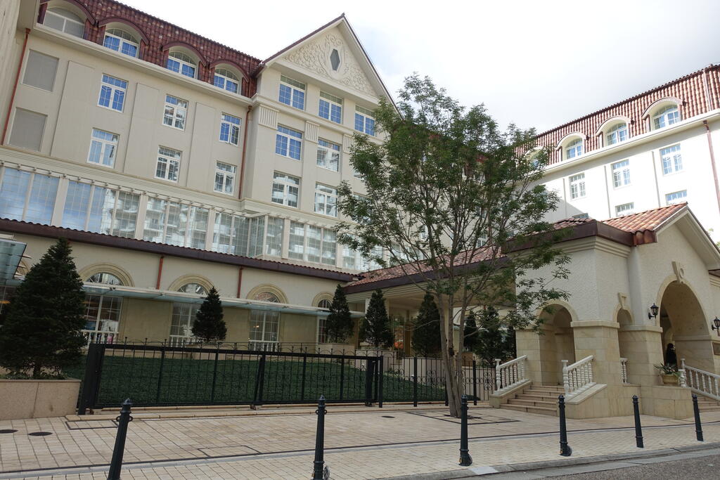 その他　宝塚大劇場（その他）まで800m