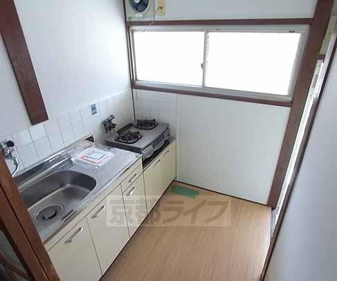 キッチン　２口コンロ設置可能です