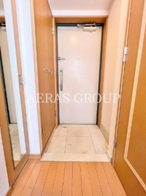 玄関　同仕様タイプ