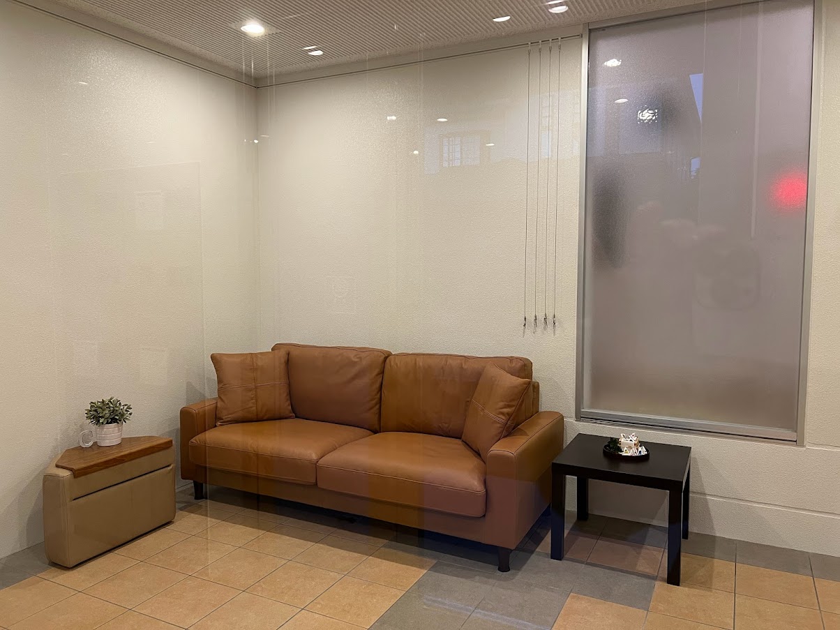 その他設備　エントランスラウンジスペースです。急な来客でも安心です。