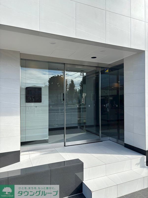 エントランス　★お部屋探しはタウンハウジング稲田堤店まで★