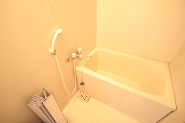 バス・シャワールーム　同物件別号室の写真です。