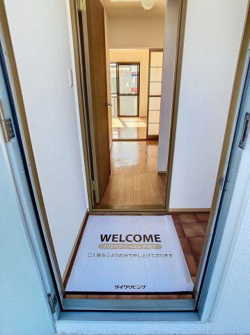 玄関　2024年11月撮影