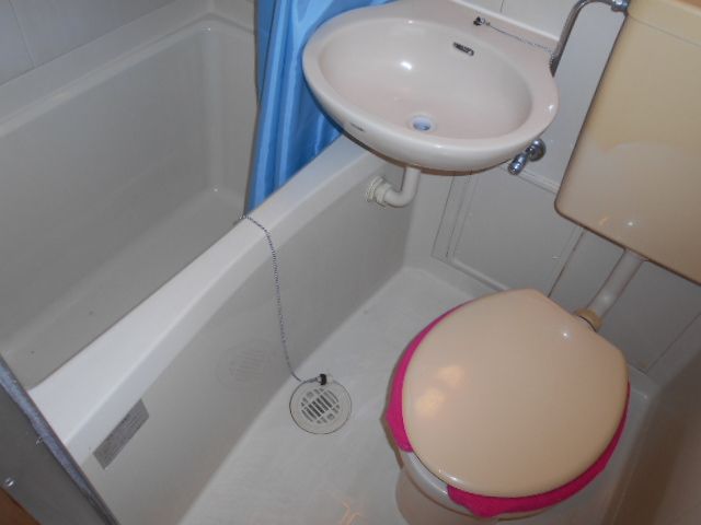 バス・シャワールーム