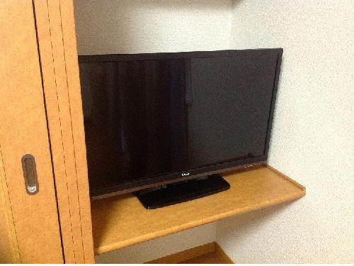 その他　32型液晶テレビ