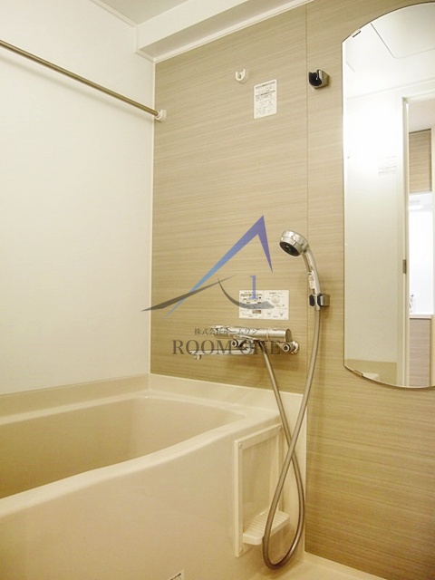 バス・シャワールーム　お風呂です。