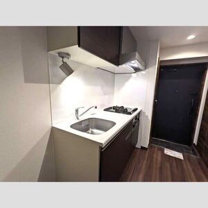 キッチン　※別部屋参考写真