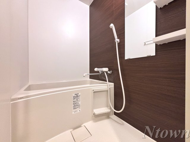 バス・シャワールーム　お風呂で日々の疲れを落としましょう