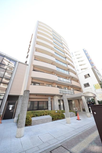 建物外観　★立体駐車場あり★