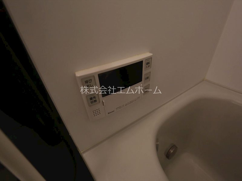 その他設備　追い焚き　オートバス機能付給湯設備