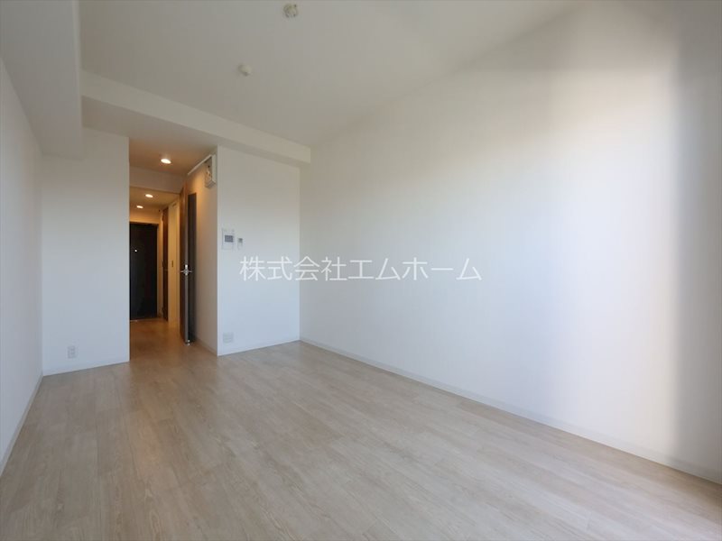 その他　洋室9帖　クローゼット付（収納充実してます）