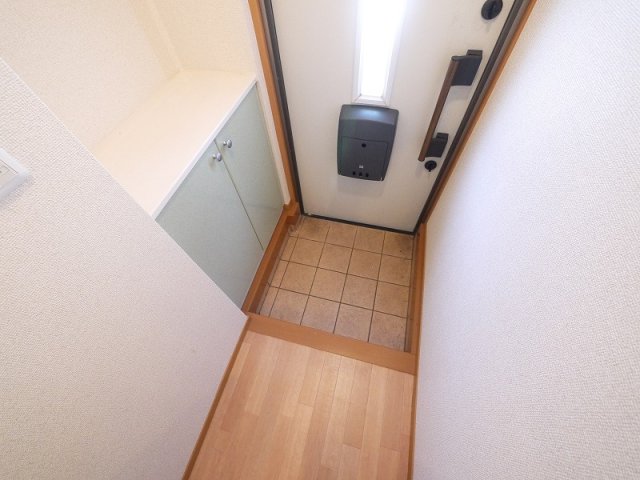 玄関　明るい玄関です
