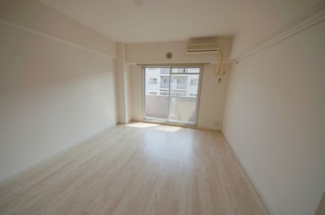 居室・リビング　南向き