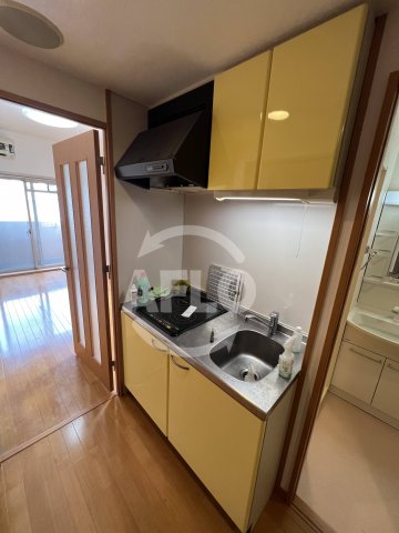 キッチン　インベスト本町WEST　キッチン