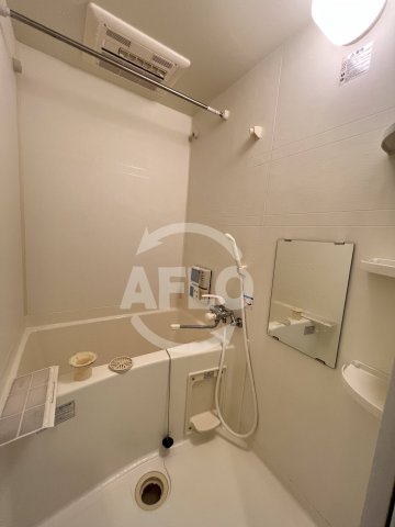 バス・シャワールーム　インベスト本町WEST　風呂