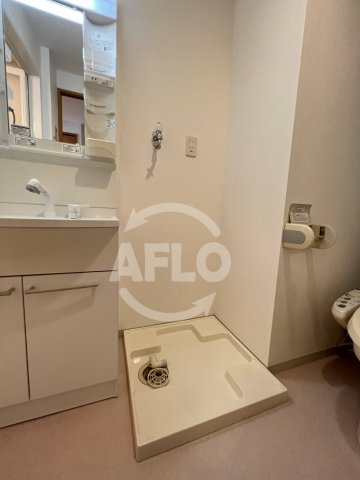 その他設備　インベスト本町WEST　洗濯機置き場