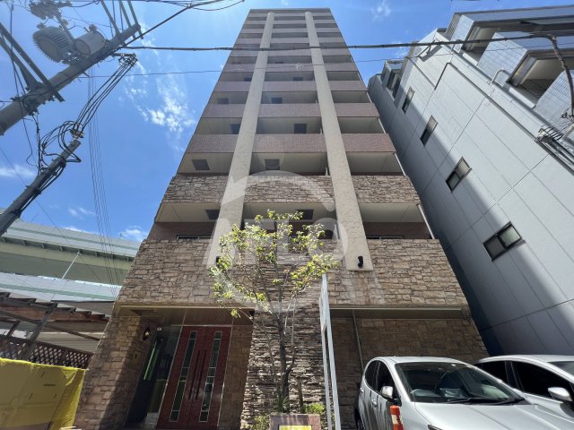 建物外観　インベスト本町WEST　外観