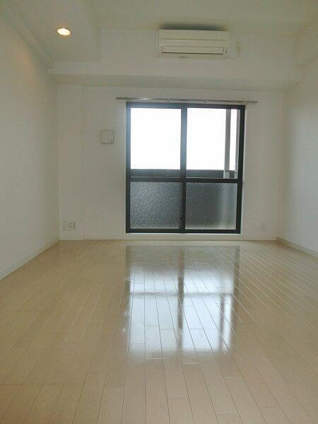 居室・リビング　別部屋の参考写真です。現況有姿